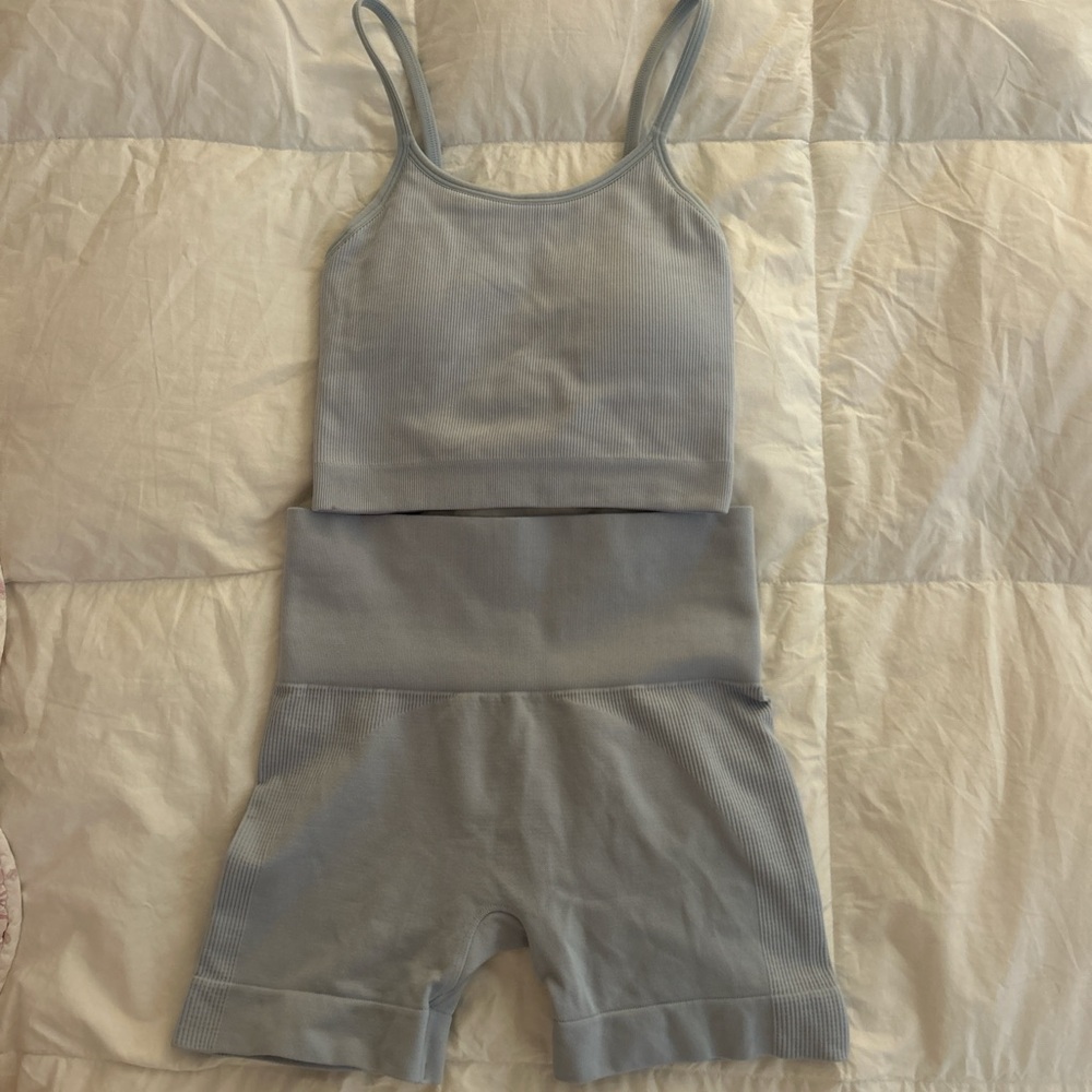 Blue workout set